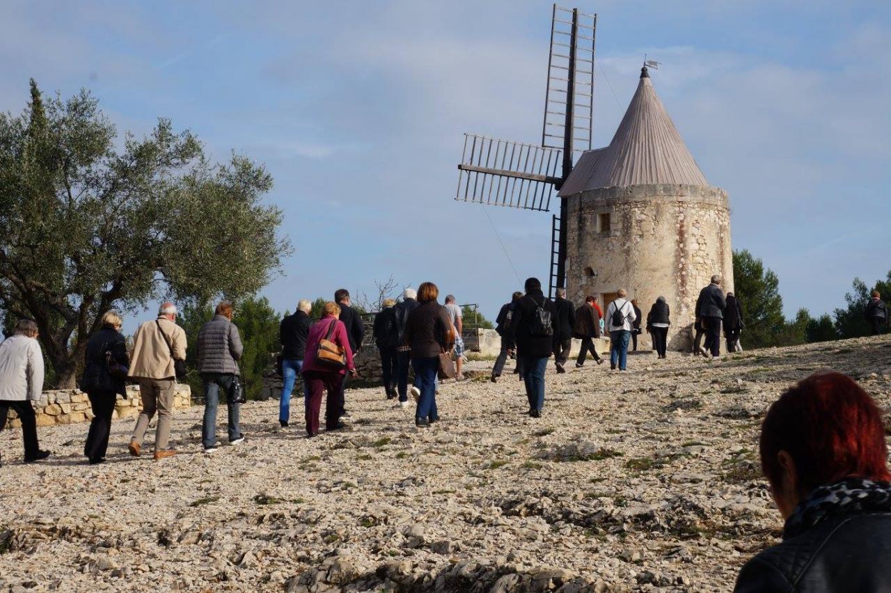 11057682_925342487501019_8475976946096472730_o