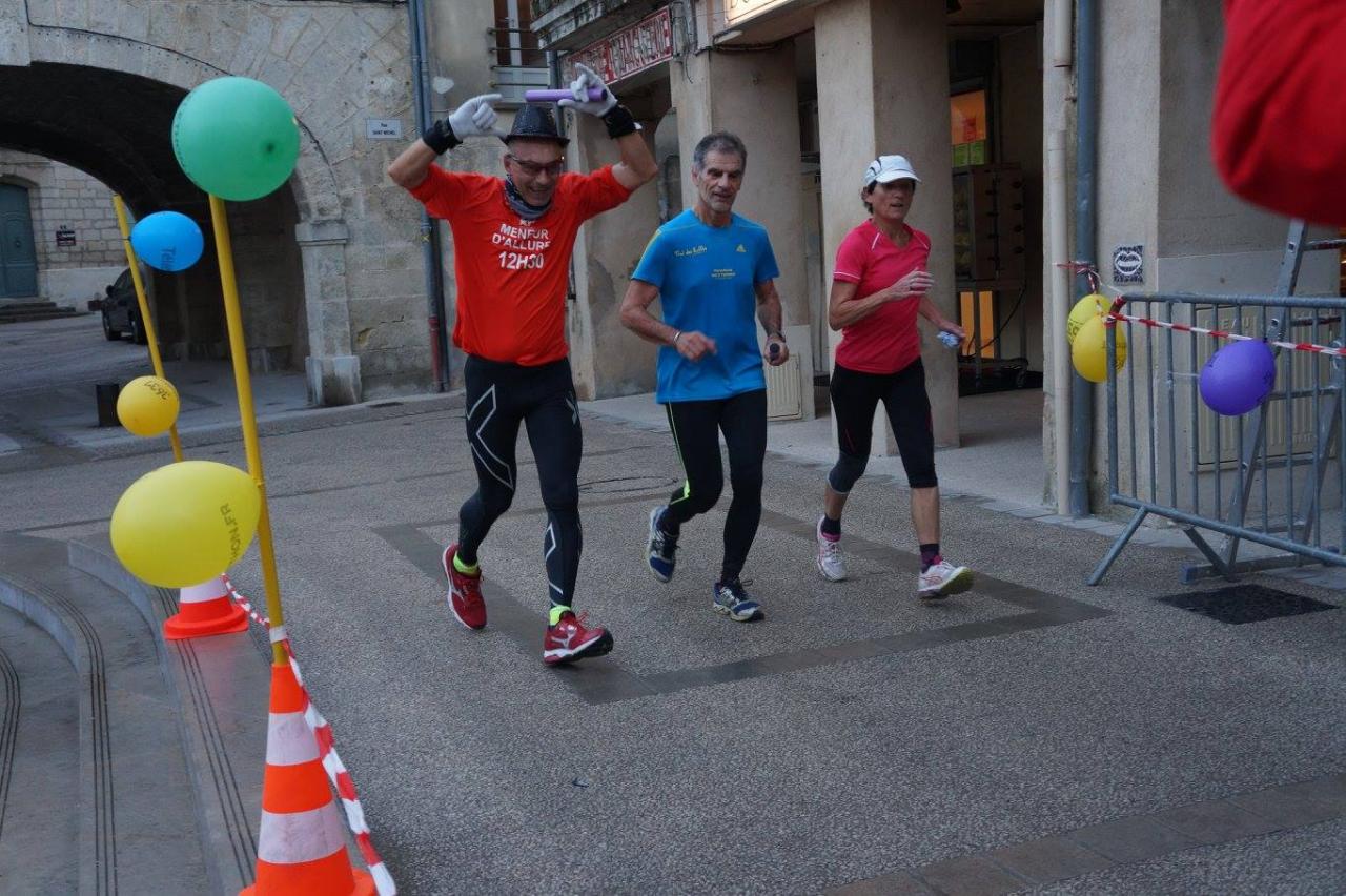 12309863_932763716758896_5261796594625328875_o