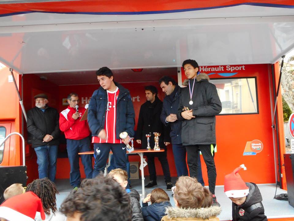 25550264_1536999653001963_6828945120638154560_n