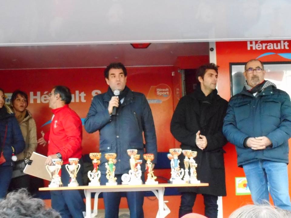 25550494_1537000136335248_5381888858178285565_n