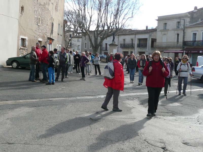 P1200073 place St Bauzille [800x600]